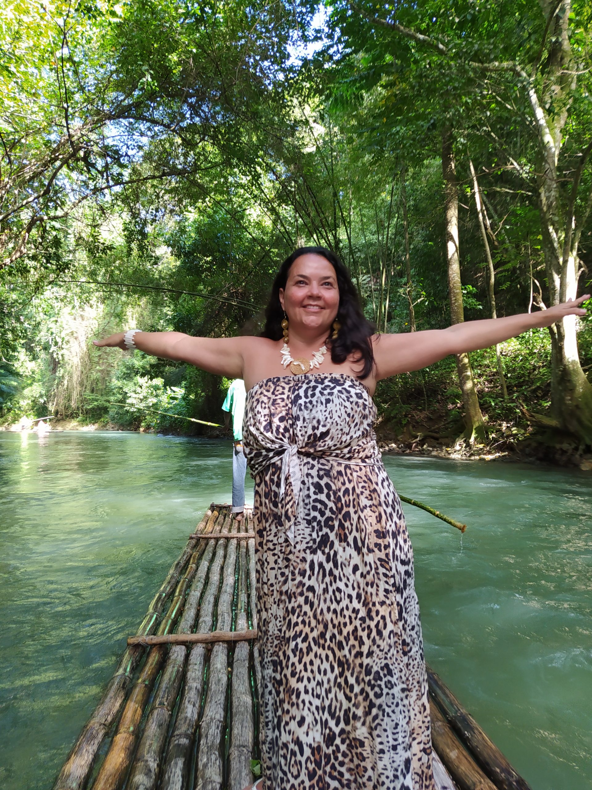 Rafting de bamboo: um passeio no rio Martha Brae